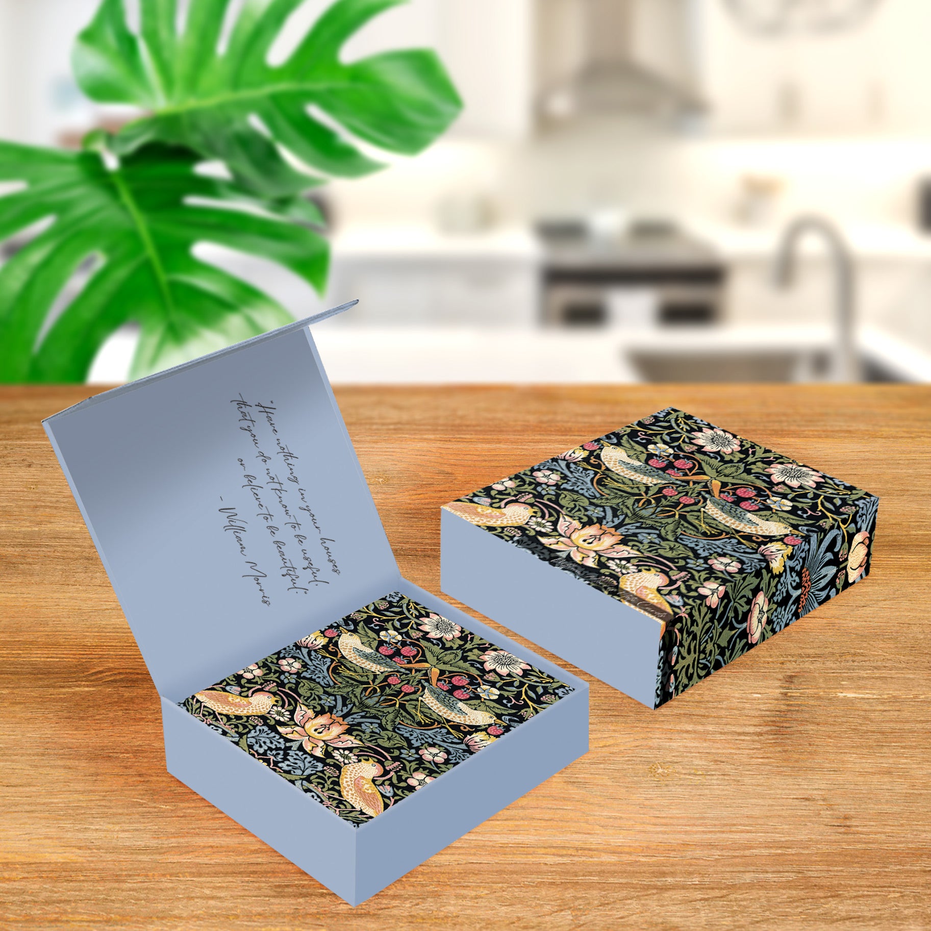 William Morris Favorites - Boxed Blank Note Cards – Set of 16 in a Keepsake Gift Box