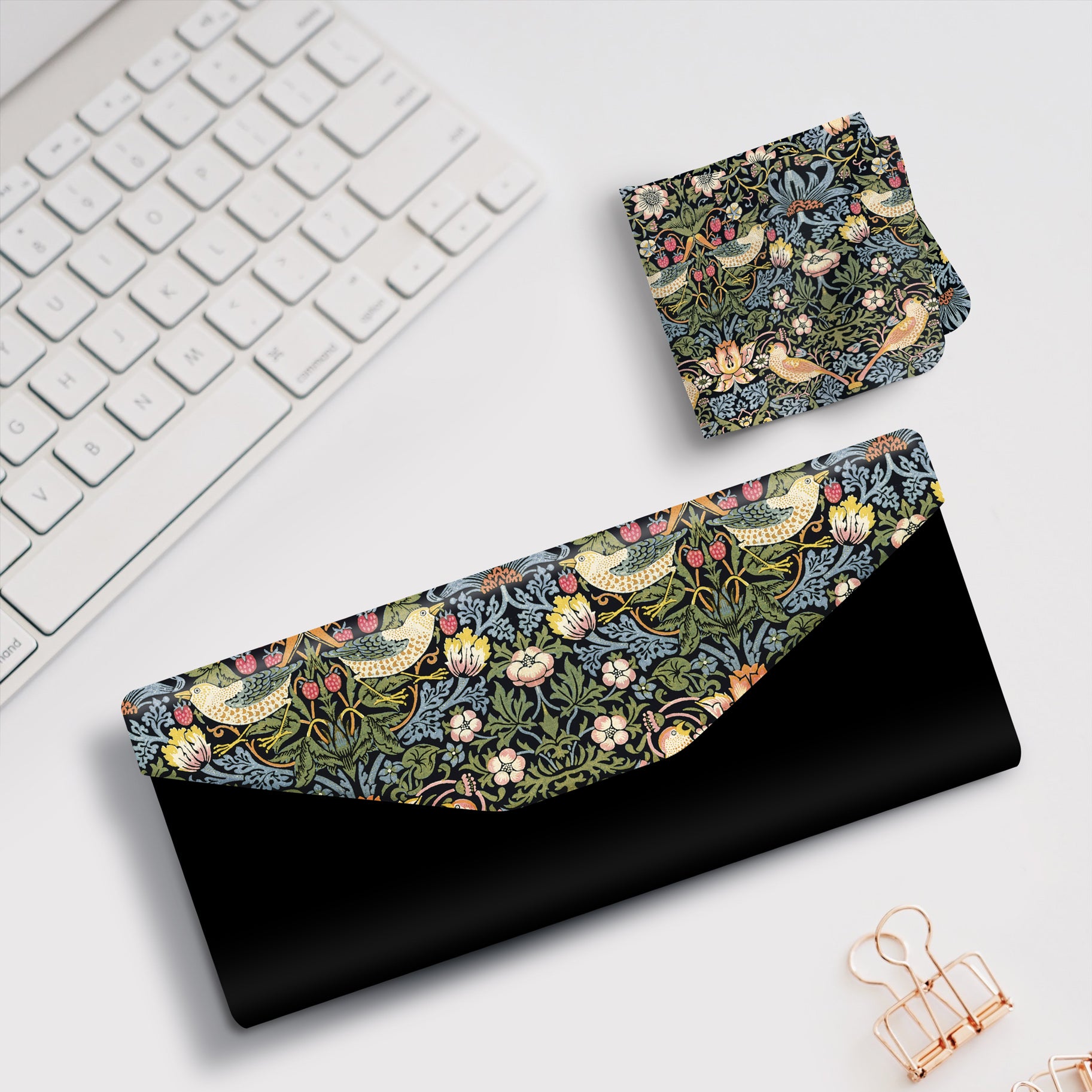 William Morris "Strawberry Thief" Folding Glasses Case – Compact & Protective