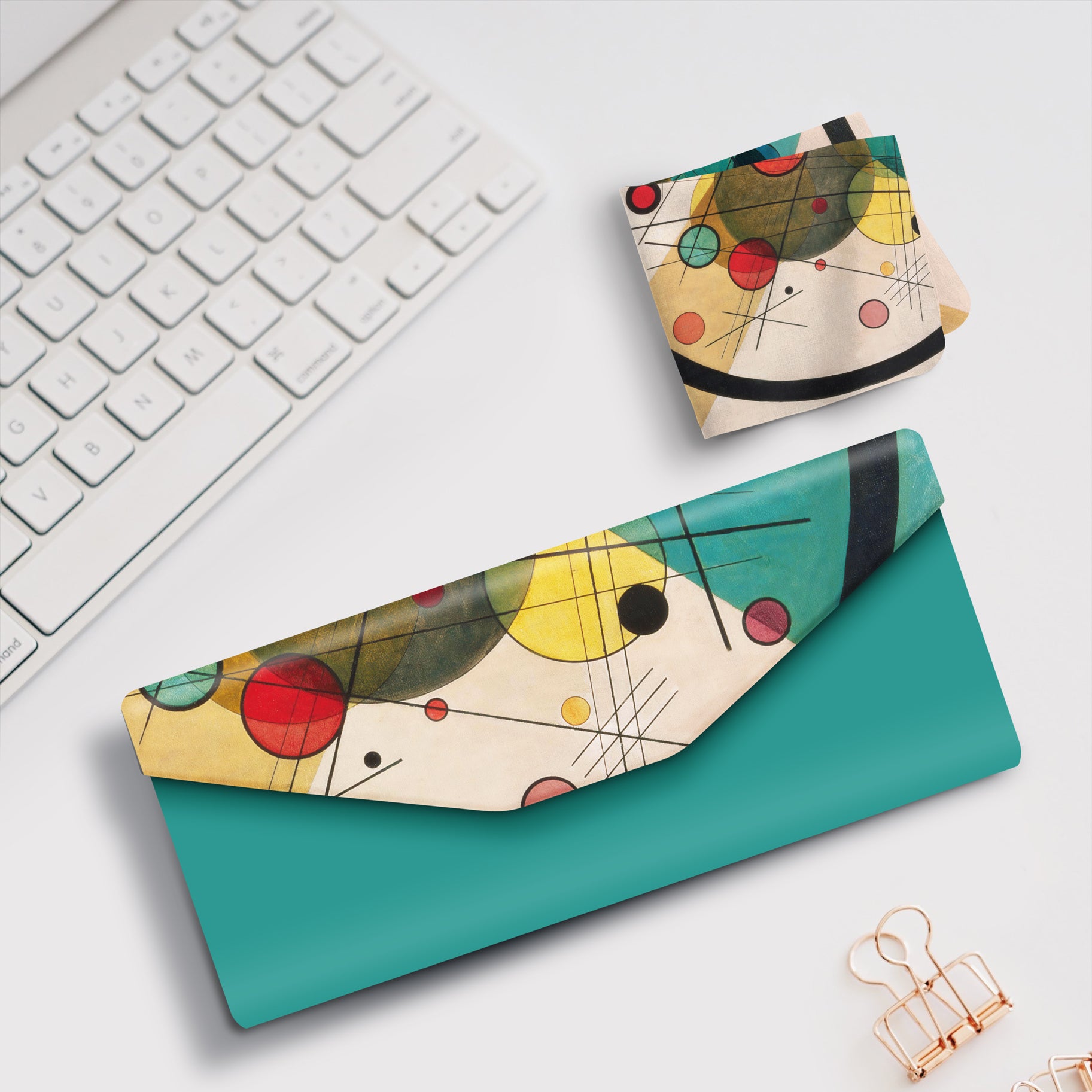 Kandinsky Circles in a Circle Folding Glasses Case – Compact & Protective