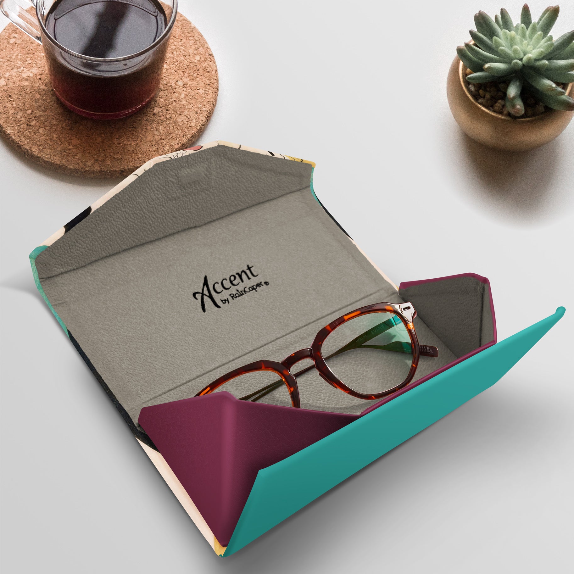 Kandinsky Circles in a Circle Folding Glasses Case – Compact & Protective